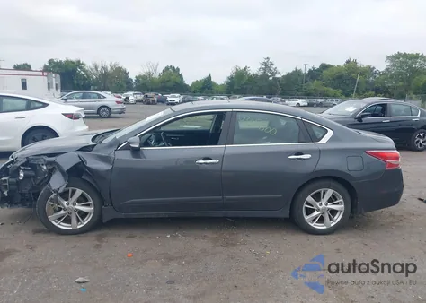 2013 Nissan Altima 2.5 Sv z USA, uszkodzony, nr VIN 1N4AL3AP2DN410273